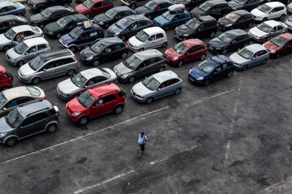 Βαριά πρόστιμα για παράνομη κυκλοφορία οχημάτων με δήλωση ακινησίας