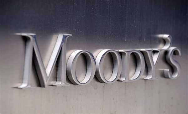 Moody’s: Οι ομολογιούχοι είναι πιθανόν να βάλουν πλάτη στην ανακεφαλαιοποίηση