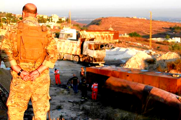 Τραγωδία στον Λίβανο: Εξερράγη βυτιοφόρο με περιζήτητα καύσιμα – Τουλάχιστον 28 νεκροί (βίντεο)