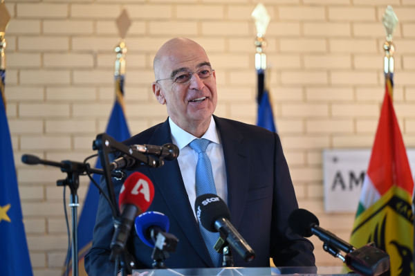 Έκτακτες κρίσεις στις Ένοπλες Δυνάμεις ζήτησε o Δένδιας