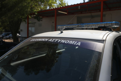 Θεσσαλονίκη: Πέταξαν αντικείμενα στους αστυνομικούς για να γλιτώσουν τον έλεγχο