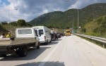 ΙΧ τυλίχθηκε στις φλόγες στη σήραγγα της Δωδώνης -Ουρές χιλιομέτρων στην Εγνατία (pics)