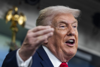 «Yποκινητή ταραχών και ενδεχομένως στασιαστή» χαρακτήρισε ο Τραμπ τον Άλεξ Πρέτι που δολοφονήθηκε από την ICE