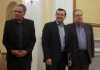 «Κούρεμα» στις άδειες των τηλεοπτικών σταθμών προανήγγειλε ο Παππάς