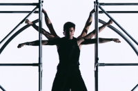 Eurovision 2025 - Κύπρος: Το ατύχημα του Theo Evan στις πρόβες (Βίντεο)