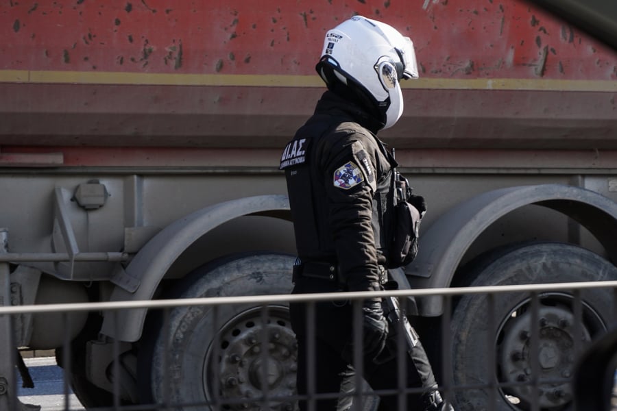 Σακελλαρίδης για ξυλοδαρμό 20χρονου: Γνώριμο το μοτίβο της αστυνομικής βίας και της συγκάλυψης