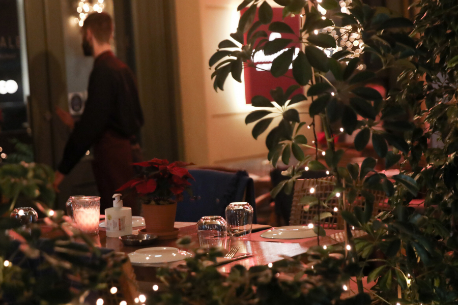 Νέα μέτρα στήριξης της εστίασης, έρχεται νέo «εξοικονομώ» για μικρομεσαίες επιχειρήσεις