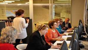 Δωρεάν μαθήματα υπολογιστών στην κεντρική βιβλιοθήκη Βέροιας