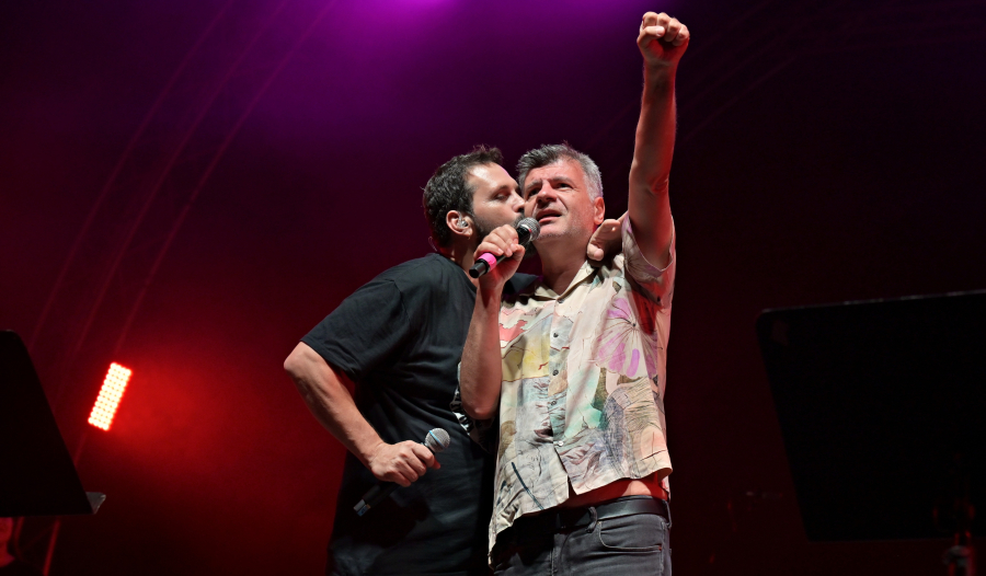 Σπύρος Γραμμένος: 15 «κλικ» από τη συναυλία - γιορτή στην Τεχνόπολη