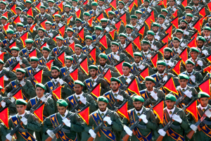 Η επόμενη μέρα στο Ιράν: Αναλυτές βλέπουν τον Αραγτσί ως τη Ροντρίγκεζ της Βενεζουέλας