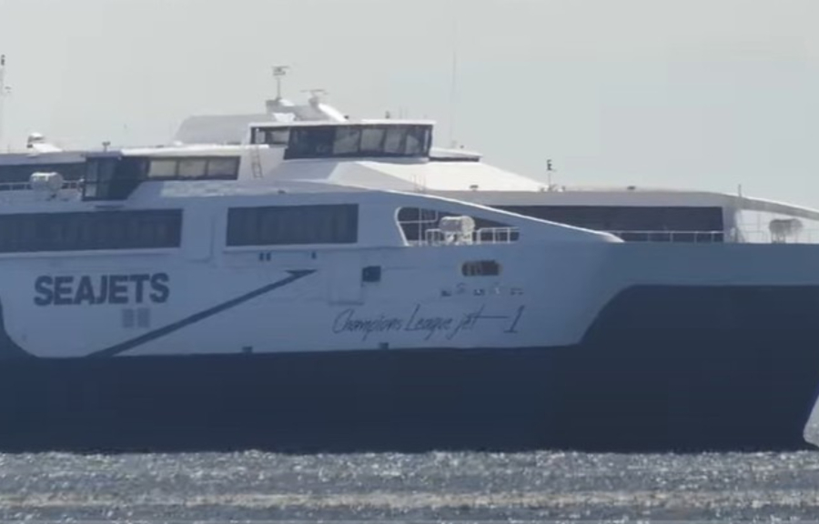 Μηχανική βλάβη σε πλοίο από Θήρα για Ηράκλειο - Ταλαιπωρία για 840 επιβάτες