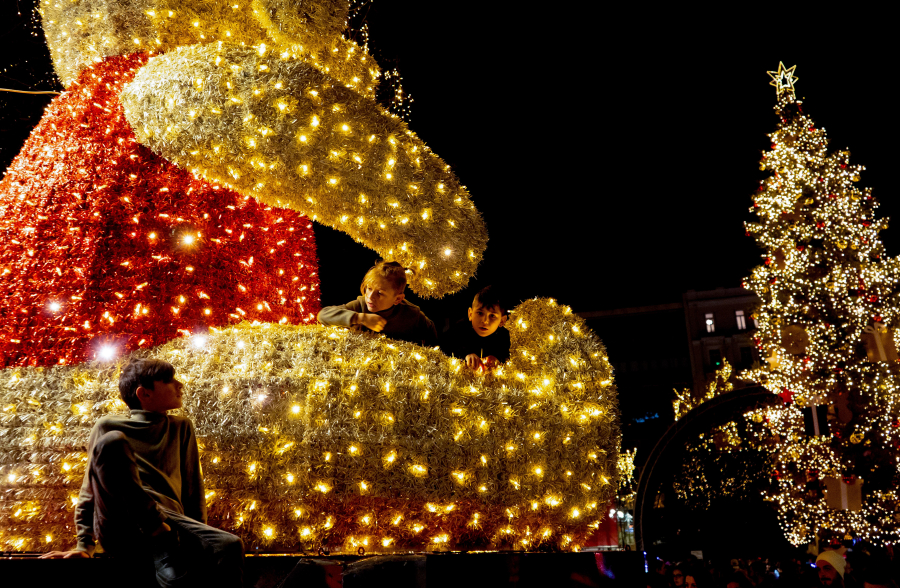 Πρωτοχρονιά στο Σύνταγμα με πλούσιο πρόγραμμα και καλλιτέχνες-έκπληξη