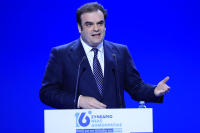 Πιερρακάκης στους «FT»: Ήταν αναγκαίες οι μνημονιακές μεταρρυθμίσεις για την οικονομική σταθεροποίησης της Ελλάδας