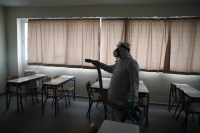 Στρεπτόκοκκος: Έκκληση ΕΟΔΥ για να σταματήσουν τα κλειστά σχολεία και οι απολυμάνσεις