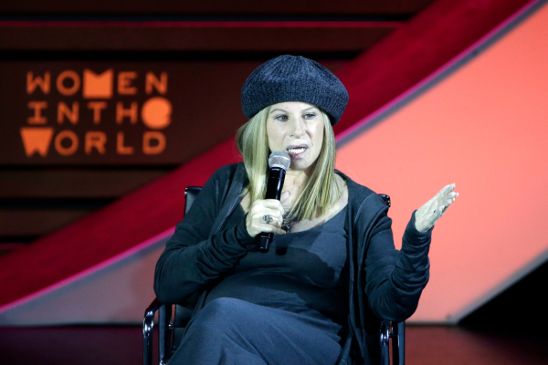 Η Μπάρμπρα Στρέιζαντ αποχαιρετά τον Τζιν Χάκμαν (φωτογραφία)