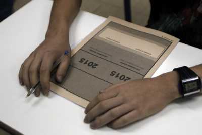 Πανελλήνιες 2015: Θέματα και απαντήσεις λατινικών χημείας και πληροφορικής