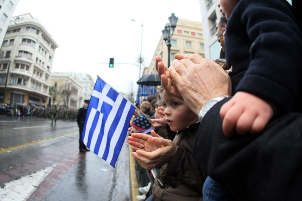 Παρελάσεις 28ης Οκτωβρίου: Σε ποιες περιοχές ακυρώθηκε η διεξαγωγή τους λόγω κακοκαιρίας