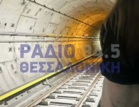 Θεσσαλονίκη: Ακινητοποιήθηκε συρμός του μετρό - Περπάτησαν στις σήραγγες οι επιβάτες