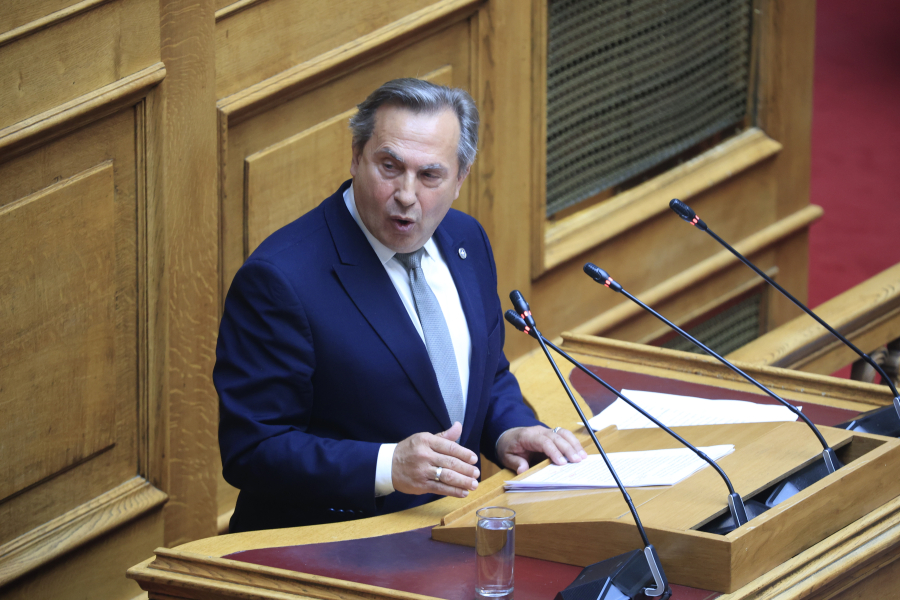 Διαγράφη ο βουλευτής Νίκος Βρεττός από τη ΝΙΚΗ