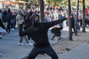 Νέες κινητοποιήσεις στην Αλβανία: Στο μικροσκόπιο η αστυνομική βία - Ζητούν έρευνα για τον ρόλο του Έντι Ράμα