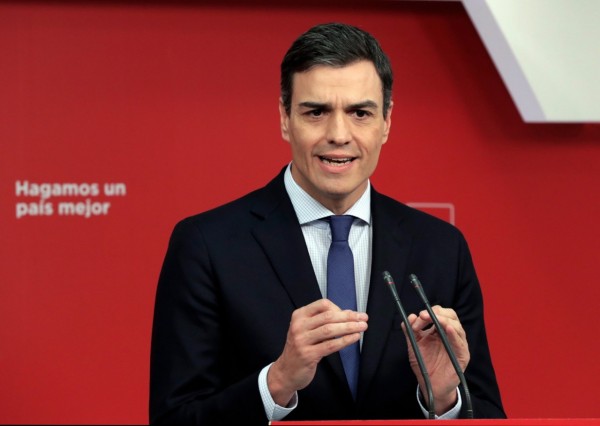 Ισπανία: Νέος πρωθυπουργός ο Πέδρο Σάντσεθ - Παραδέχθηκε την ήττα του ο Ραχόι