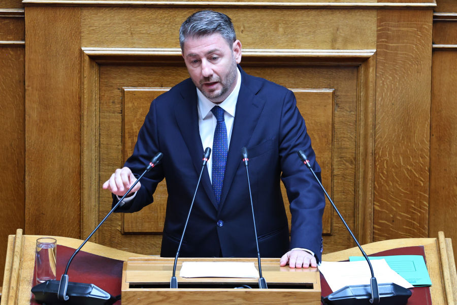 Οι απειλές για διαγραφές και ο... Νίκος Παπανδρέου