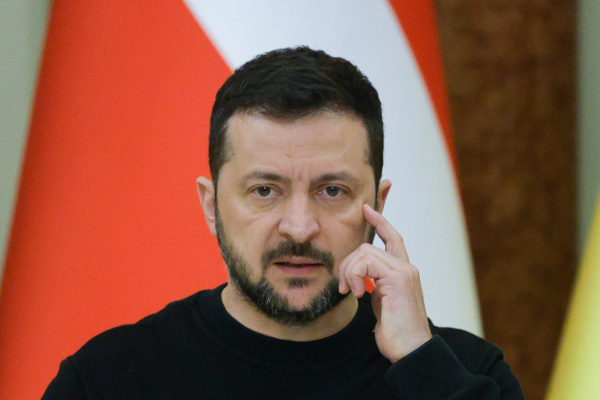 Ζελένσκι: Ο Πούτιν «φτύνει» όσους θέλουν την ειρήνη