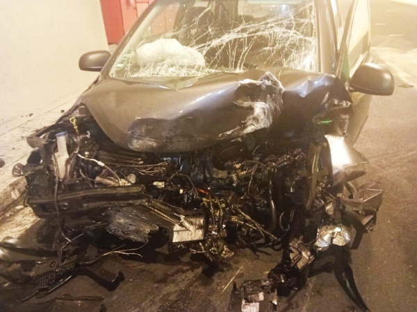 Ήπειρος: Κλειστή η Εγνατία λόγω τροχαίου - Μαραθώνιες προσπάθειες απεγκλωβισμού της οδηγού