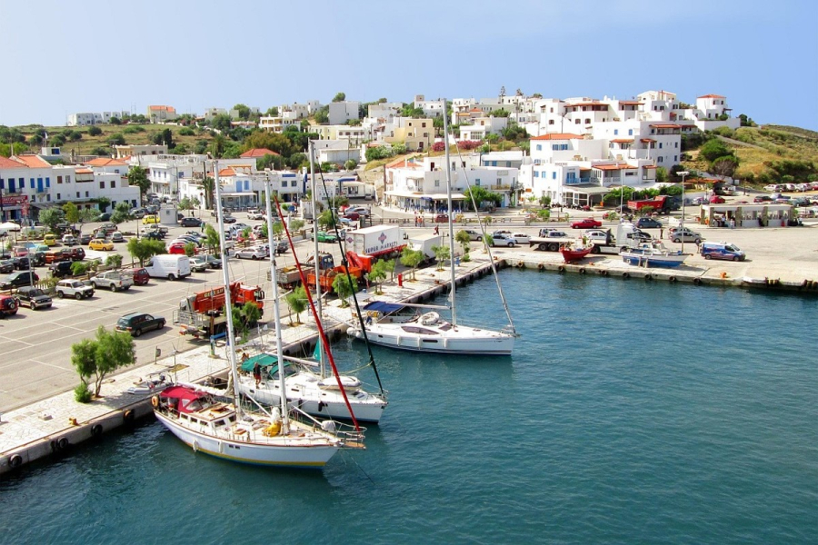 Αγίου Πνεύματος 2025: Οι top προορισμοί για να βγει φτηνά το τριήμερο