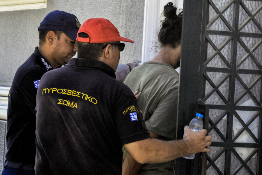 Συνελήφθη 28χρονος για πρόκληση πυρκαγιάς στην Αρχαία Νεμέα Κορινθίας