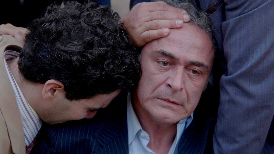 «Άγιος έρωτας»: Ο Κυριάκος καταρρέει όταν εντοπίζεται το άψυχο σώμα της Κατρίν