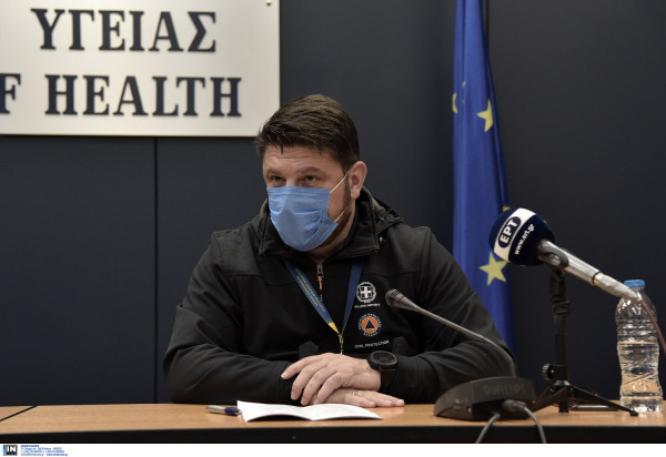 Η συγκινητική ανάρτηση Χαρδαλιά για τον πυροσβέστη που σκοτώθηκε προσπαθώντας να σώσει μαθητές