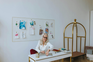 Όταν η ηγεσία συναντά την εμμηνόπαυση: Πώς οι γυναίκες μετατρέπουν την πρόκληση σε δύναμη