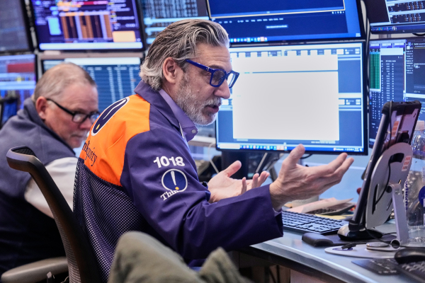 Πετρέλαιο: Το σενάριο για τιμή στα 100 δολάρια το βαρέλι στη σκιά της σύγκρουσης ΗΠΑ-Ιράν