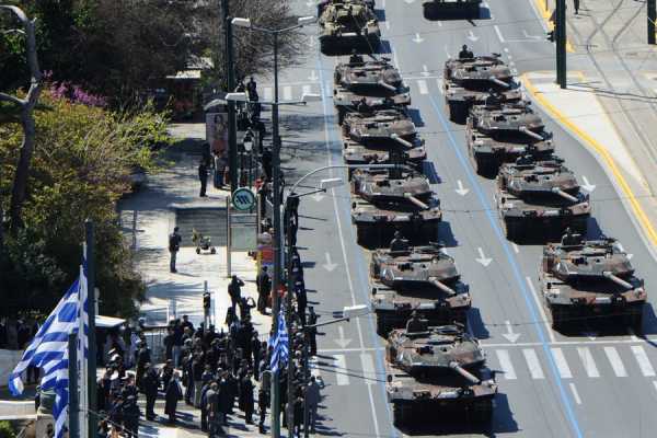 25η Μαρτίου: Κλειστοί οι δρόμοι για την στρατιωτική παρέλαση - Κυκλοφοριακές ρυθμίσεις και στη Θεσσαλονίκη