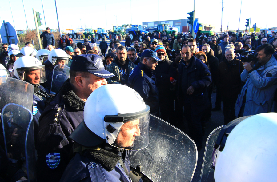 Ξεκίνησε η πανελλαδική σύσκεψη στη Νίκαια - Ώρα αποφάσεων για τους αγρότες