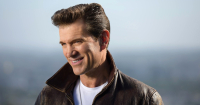 To Release Athens φέρνει τον Chris Isaak στο Δημοτικό Θέατρο Λυκαβηττού