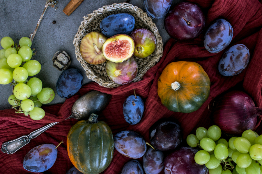 Εύκολα γεύματα και σνακ για το γραφείο με φρούτα και λαχανικά του Σεπτεμβρίου