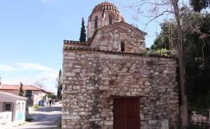 Πάσχα 2026: Ξεμείνατε στην Αθήνα; Η εκκλησία που πραγματικά σας ταξιδεύει