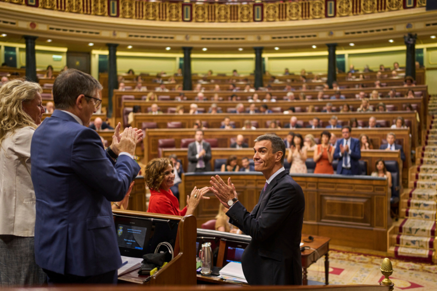 Υπέρ της θέσπισης νόμου για την επιβολή εμπάργκο όπλων στο Ισραήλ το ισπανικό κοινοβούλιο