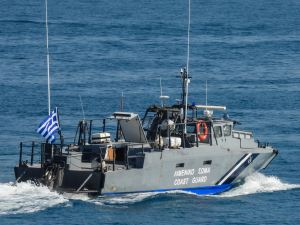 Θρίλερ στα Κύθηρα με ναυάγιο μεταναστών, διασώθηκαν 80 άνθρωποι (βίντεο)