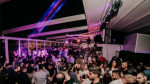 Παγώνη: Ανησυχούμε για τα πάρτι, όχι για τα νησιά