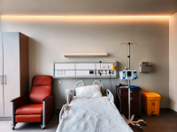 Insurers, Hospitals Clash in Greece as Costs Surge for Consumers