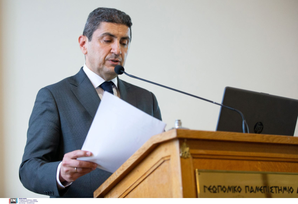 Οι αποζημιώσεις κύριο θέμα στη συνάντηση Αυγενάκη με παραγωγούς της Θεσσαλίας