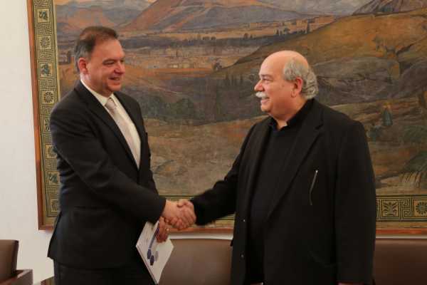 Παραδόθηκε η Έκθεση Πεπραγμένων του Γραφείου Προϋπολογισμού της Βουλής