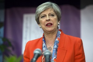 Μέι: Η Βρετανία θα τηρήσει τις δεσμεύσεις της