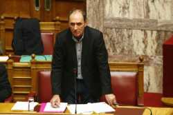 Σταθάκης: Μόλις 19 επιχειρήσεις έχουν ενταχθεί στον νόμο Δένδια