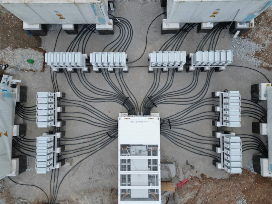 Η ΔΕΗ επενδύει σε νέο σταθμό αποθήκευσης ενέργειας στο Αμύνταιο