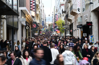 Μύθοι και αλήθειες για την αύξηση του κατώτατου μισθού