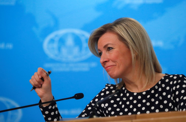 Απάντηση Ζαχάροβα σε Μητσοτάκη: «Μην προδίδεις τη μνήμη της Ελληνικής Αντίστασης!»